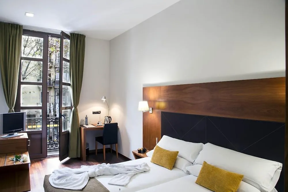 Libere Barcelona Sant Antoni Aparthotel