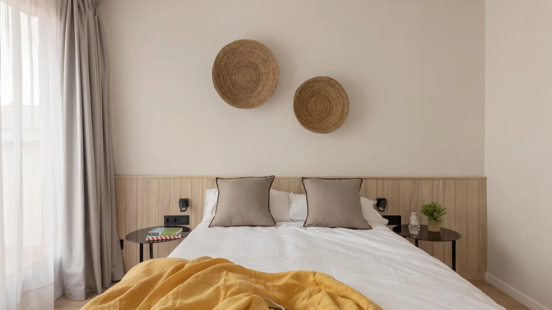 ***  Libere Barcelona Sant Antoni Aparthotel Spain