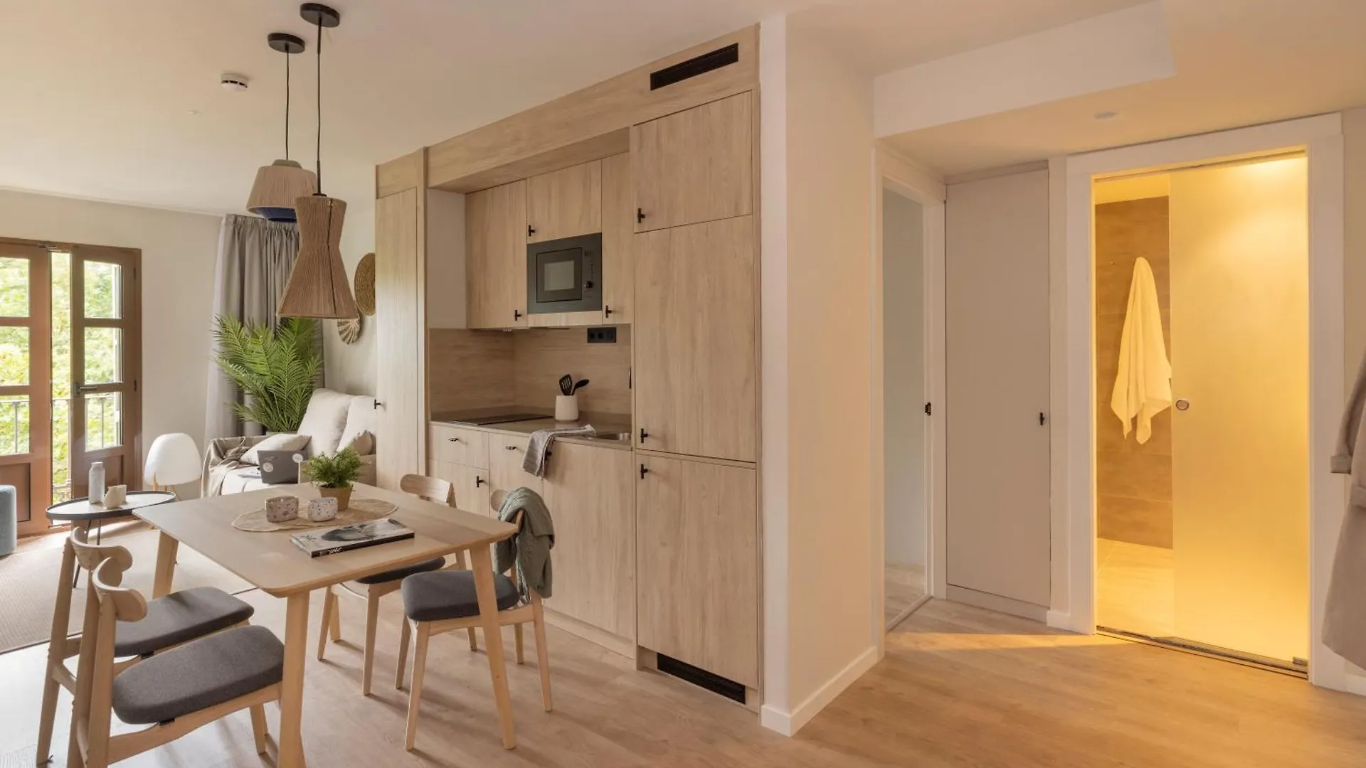 Libere Barcelona Sant Antoni Aparthotel