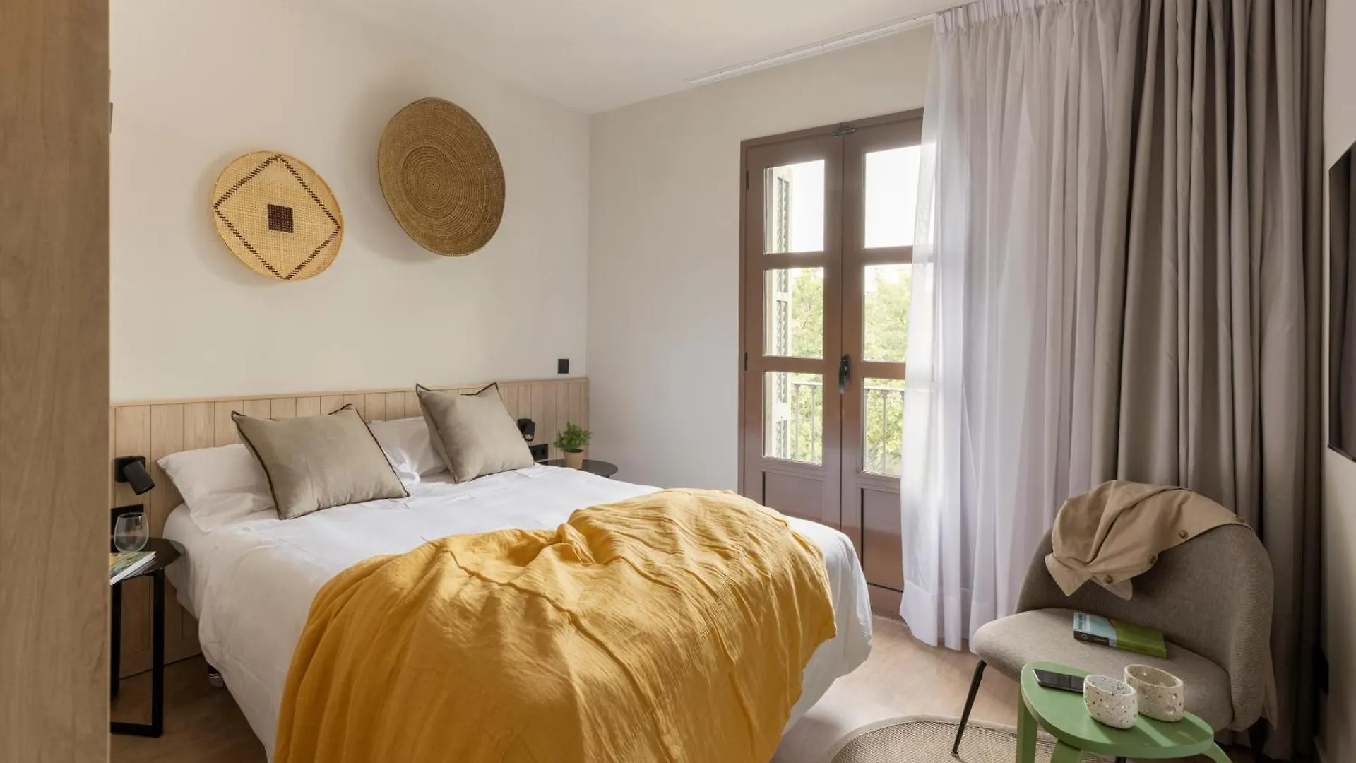 Libere Barcelona Sant Antoni Aparthotel