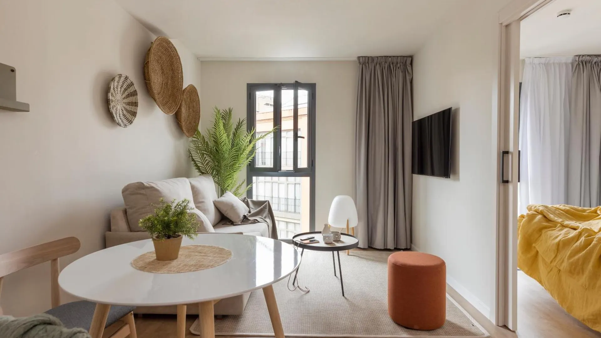 Libere Barcelona Sant Antoni Aparthotel Ισπανία